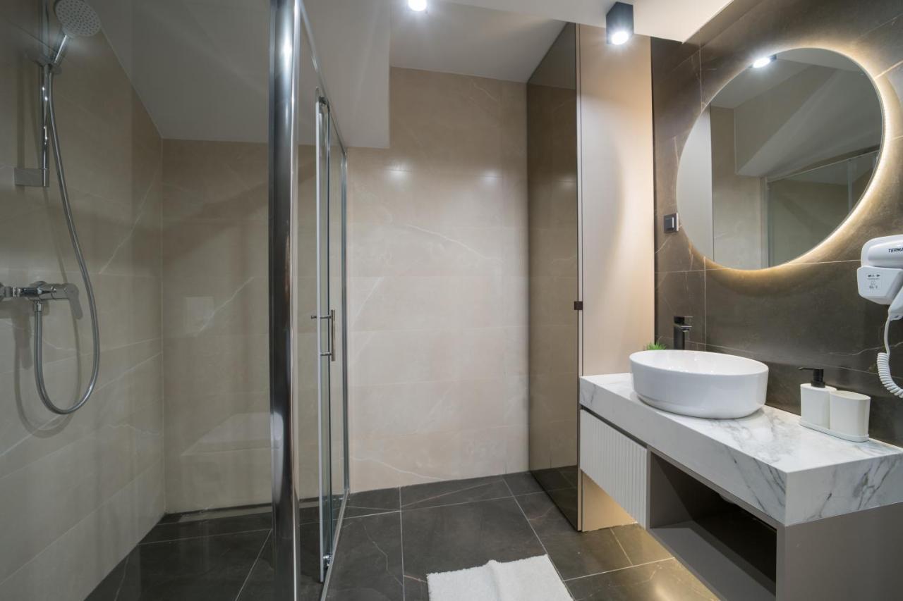 Luxury Villa Christian 우마그 외부 사진