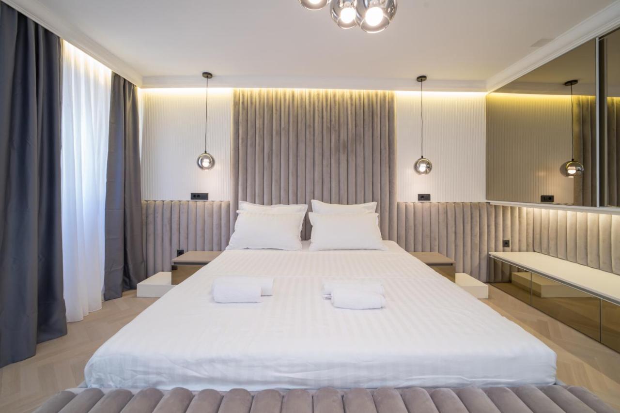 Luxury Villa Christian 우마그 외부 사진